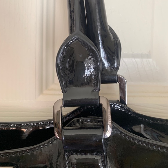 Burberry Black and Gray Checkered Shoulder Bag - Picture 5 of 10